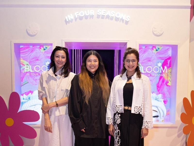 ส่งท้ายปีด้วยประสบการณ์ฮีลใจสุดอิมเมอร์ซีฟ “BLOOM in Four Seasons – The Heart-Blossoming Immersive Experience” พักใจ เติมความหวังกับกิจกรรมสร้างสรรค์ The Art of Healing Tea Talk พร้อมเปิดตัวน้อง Blossom Bloo และครั้งแรกกับการบรรเลงบทเพลง Live! ในงานอิมเมอร์ซีฟ Vivaldi’s Four Seasons ที่ไอคอนสยาม