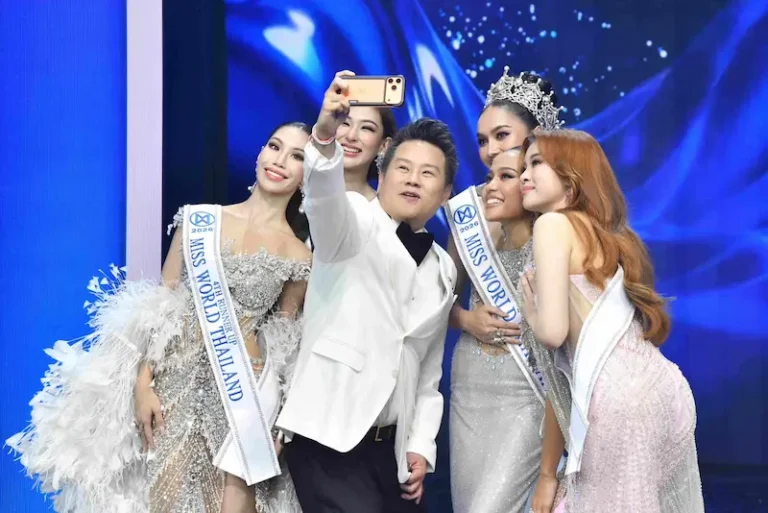 “The World is TRUE” งามสมมงอย่างมีคุณค่า True5G ร่วมยินดีและมอบรางวัล แก่ “น้ำผึ้ง-กานต์ธีรา เตชะภัทรธนากุล” Miss World Thailand 2026 และ True Leadership Award เชื่อมพลังผู้หญิงไทย ให้เปล่งประกายอย่างมีความหมายบนเวทีโลก