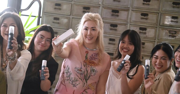 SELF* ALCHEMY เปิดตัวครั้งแรกในประเทศไทย ภายใต้แนวคิด Modern Apothecary พร้อมนำเสนอ “L’essentiel Nomade” พรีเมียมสกินแคร์ Ritual Trio คอลเลกชันแรกของแบรนด์ที่นำแนวคิดการดูแลผิวแบบองค์รวมมารวมกับการพัฒนาสูตรสกินแคร์ร่วมสมัย